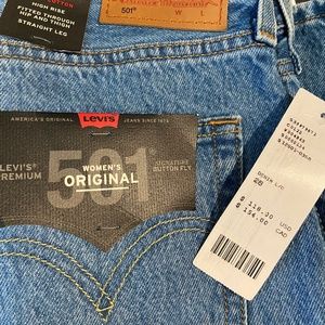 Levis Womens Jeans